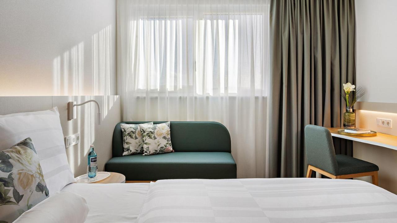 Hey Lou Hotel Karlsruhe Messe Rheinstetten Exteriör bild