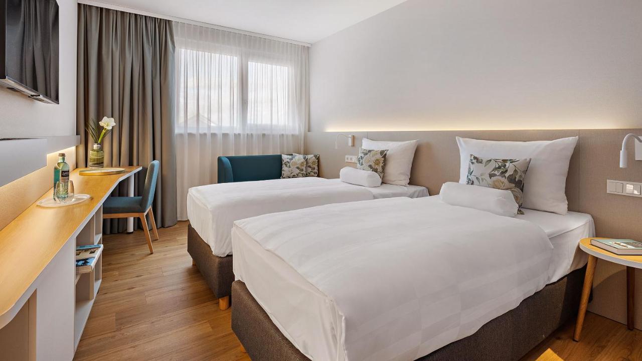 Hey Lou Hotel Karlsruhe Messe Rheinstetten Exteriör bild